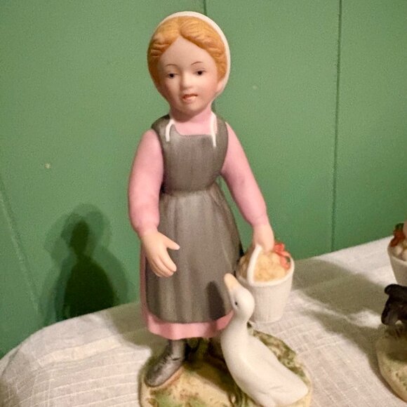 Vintage Homco Amish Farm Boy & Girl with Duck Rooster & Basket Eggs #1415 - Picture 2 of 8
